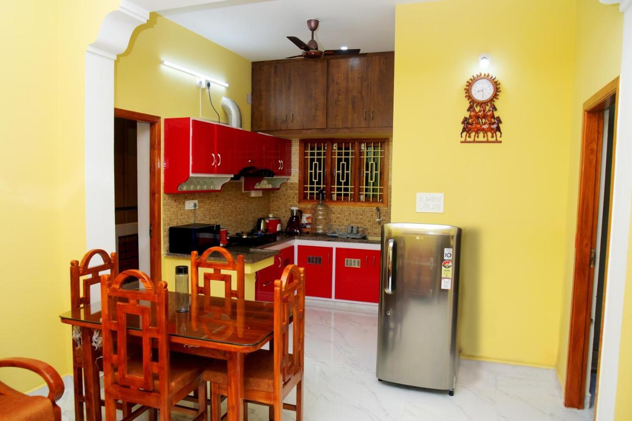 פונדיצ'רי Sri Apartment 2Bhk For Familys Couples Parking A2 מראה חיצוני תמונה